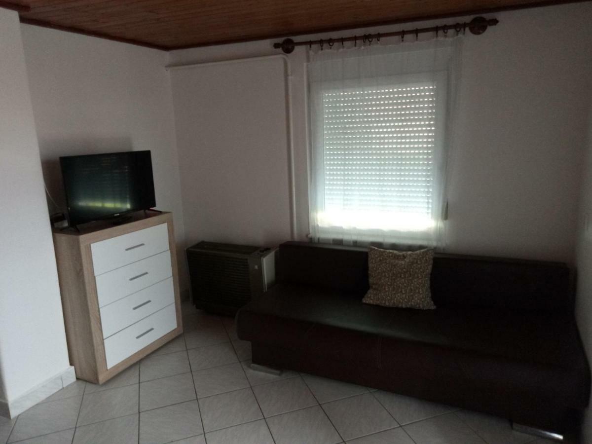 Karos Central Apartmanhaz Zalakaros Eksteriør bilde